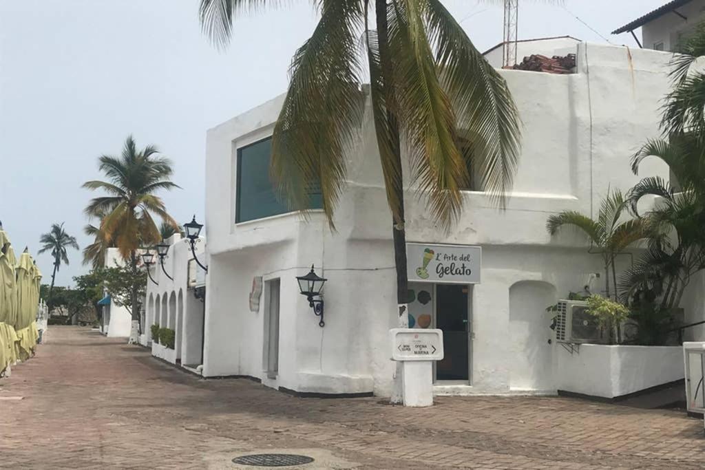 Comodo Departamento 360 Puerto Las Hadas Manzanillo Bagian luar foto